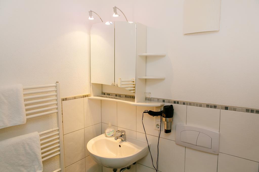 Landhotel Airport-Inn Lautzenhausen Dış mekan fotoğraf